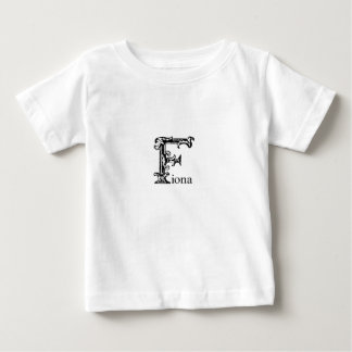 Finare Monogram: Fiona T-shirt