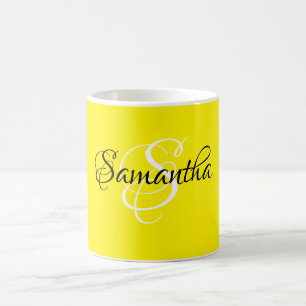 Finare Script Custom Gult Färg och Monogram Kaffemugg