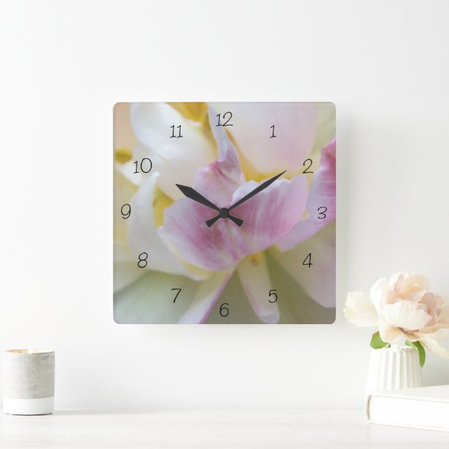 Finare White och Rosa Tulip Fyrkantig Klocka (Hem)