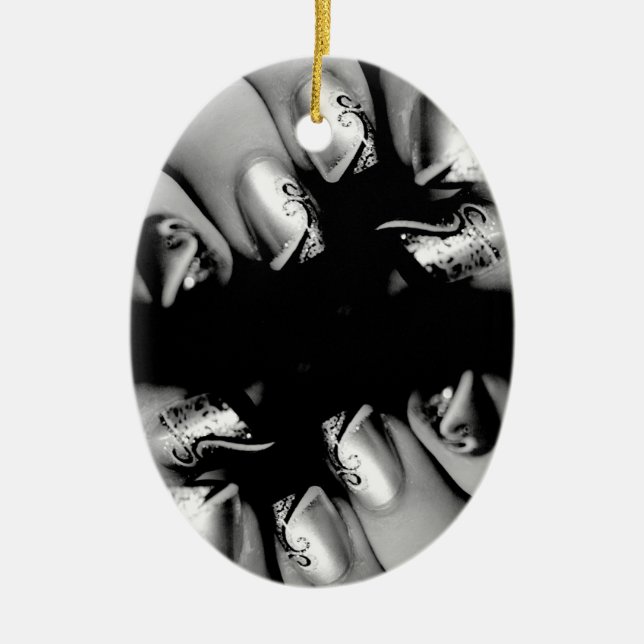 Fingernella för designern julgransprydnad keramik (Framsidan)