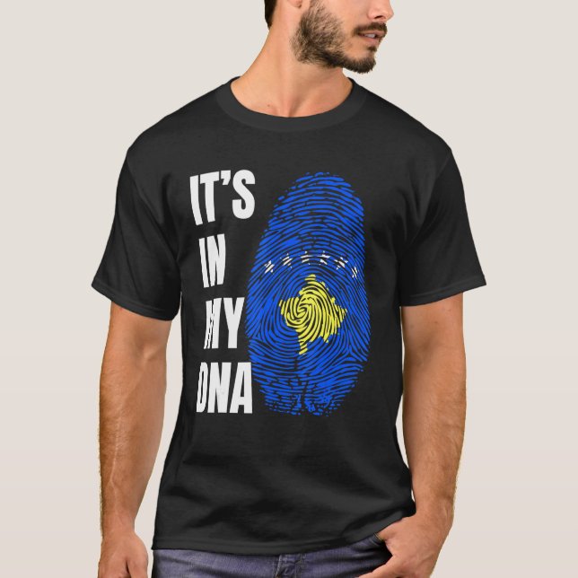 Fingerprint DNA Biometry Cosovarian Flag Kosovo T Shirt (Framsida)