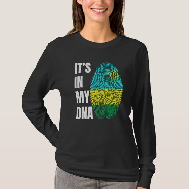 Fingerprint DNA Biometry Flag Rwanda T Shirt (Framsida)