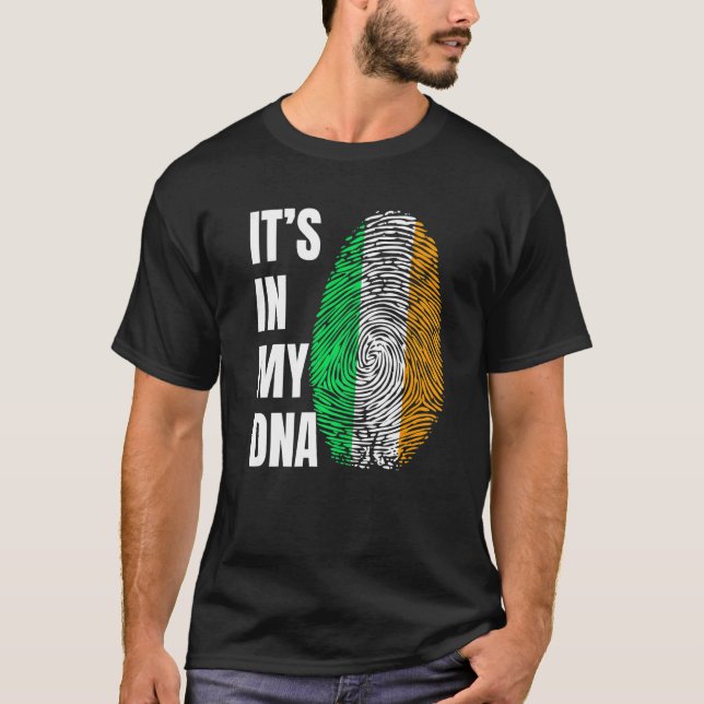 Fingerprint DNA Biometry Irish Flag Ireland   T Shirt (Framsida)