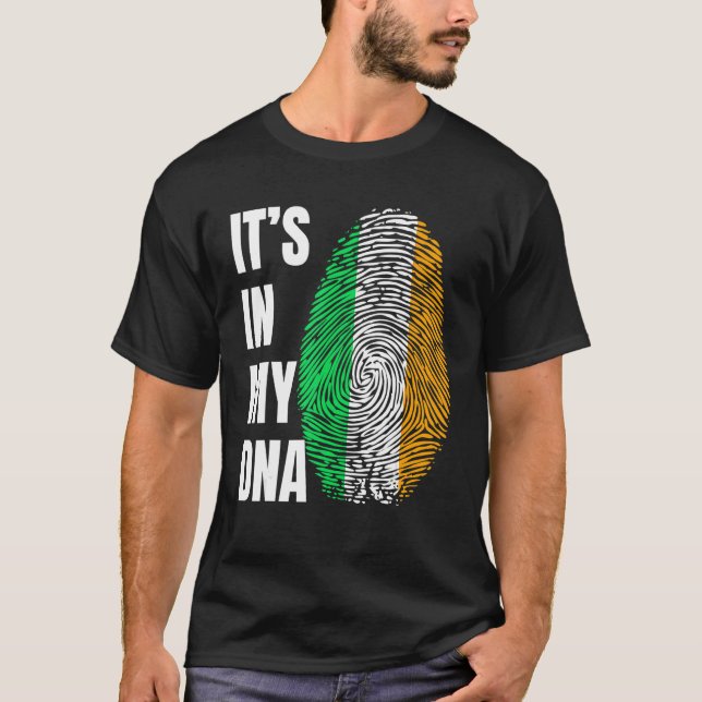 Fingerprint DNA Biometry Irish Flag Ireland T Shirt (Framsida)