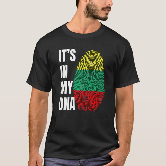 Fingerprint DNA Biometry Lithuanian Flag Lithuania T Shirt (Framsida)