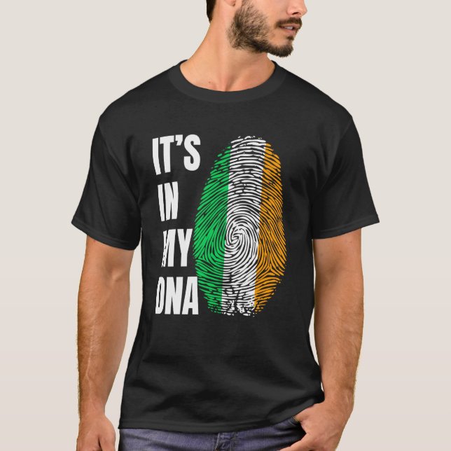 Fingerprint DNA St Patrick's Day Irish Flag Irelan T Shirt (Framsida)