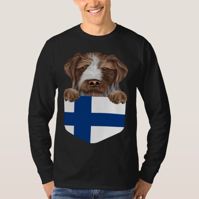 Finland Flag German Wirehaired Pointer Dog In Pock T Shirt (Framsida)