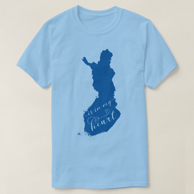 Finland ligger i mitt hjärta t shirt (Design framsida)