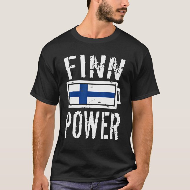 Finn Flagga Power Battery Proud Tee (Framsida)