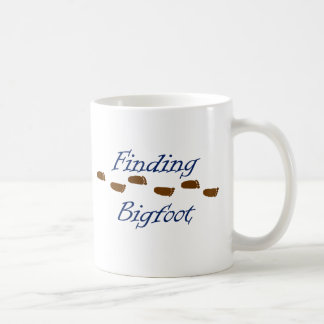 Finna Bigfoot med fotspår Kaffemugg
