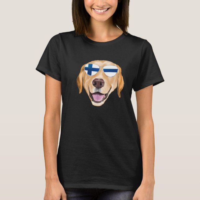Finnish Flag Yellow Labrador Retriever Dog Finland T Shirt (Framsida)