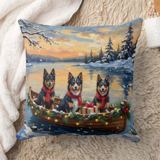 Finnish Lapphund Christmas Boat Holiday Kudde (Filt)