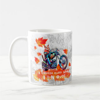 Finniskt kaffe mugg I tar hand om varje löv grått