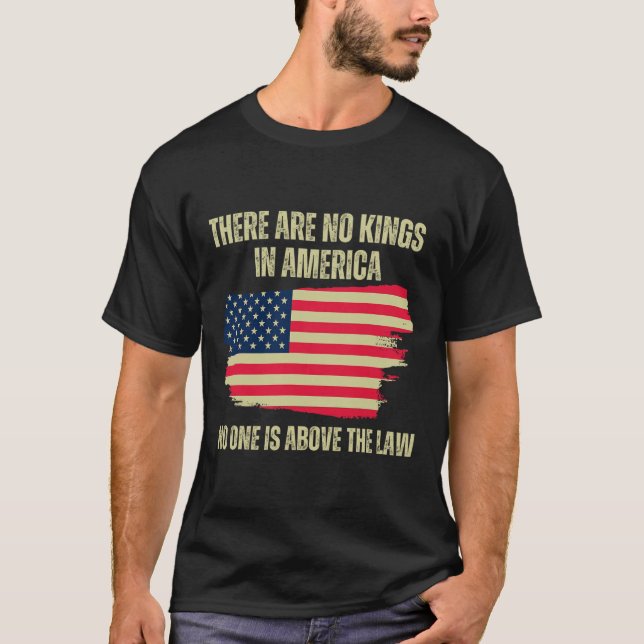 Finns det ingen Kung i USA:s amerikanska Flagga Tr T Shirt (Framsida)