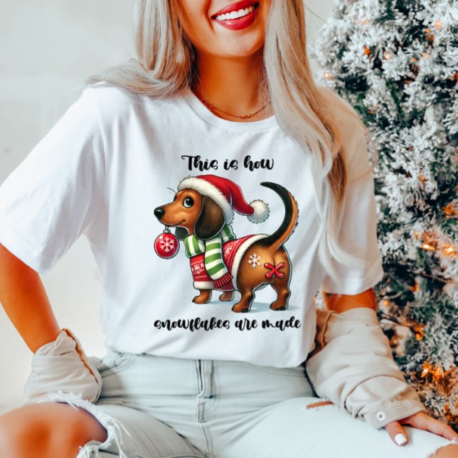 Finny Dachshund jul Kvinnor i T-Shirt (Skapare uppladdad)