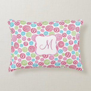 Finny Stripe Candies in pastel färg monogram Prydnadskudde