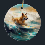 Finsk apphund Beach Surfing Painting Julgransprydnad Keramik<br><div class="desc">Lägg dig i den lekande världen i hund äventyr med den här fängslande målningen. En andlig hund tar sig till vågar och kör skickligt surfan på en strand som kysstes av sol. Den sjudande konsten fångar på ett vackert sätt kärnan i den upphetsning som finns vid sidan av när hund...</div>