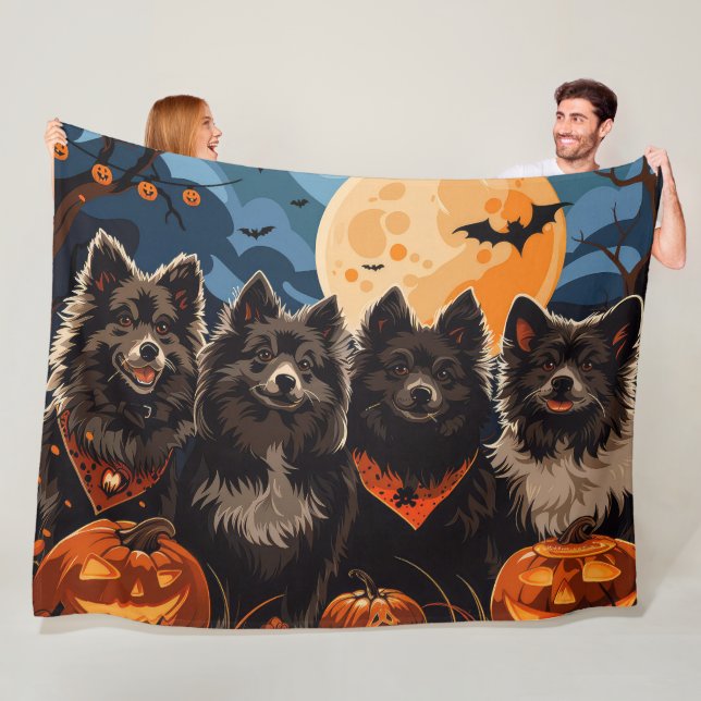 Finska Lapphund Halloween Spooky Fleecefilt (På plats)