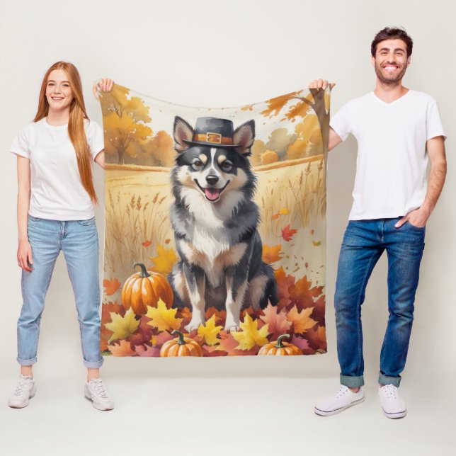 Finska Lapphund In Höst löv Thanksgiving Art Fleecefilt (På plats)