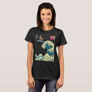 Finska Spitz Hund Surfing on a Kanagawa Wave T Shirt