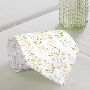 Fintvätt av blommönster slips