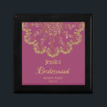 Fintvätt av Guld och Rosa Bridesmaid Gift Box Minnesask<br><div class="desc">Vacker och snyggt guld emblem är en briljant gåva som är personlig.</div>