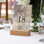 Fintvätt av kalligrafi - foto av Anpassningsbar Bordsnummer<br><div class="desc">Bröllop bord-kort med ett enkelt calligraphy-skript i elegant som du kan anpassa med ditt eget foto.</div>