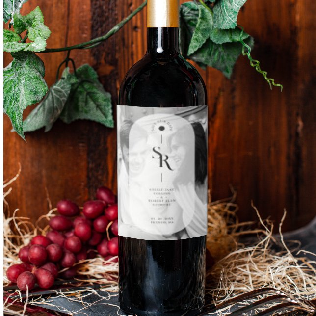 Fintvätt - transparent Elegant, svartvitt Vinflaska Etikett (Delicate Vellum Transparency Elegant Black & White Wine Label.)