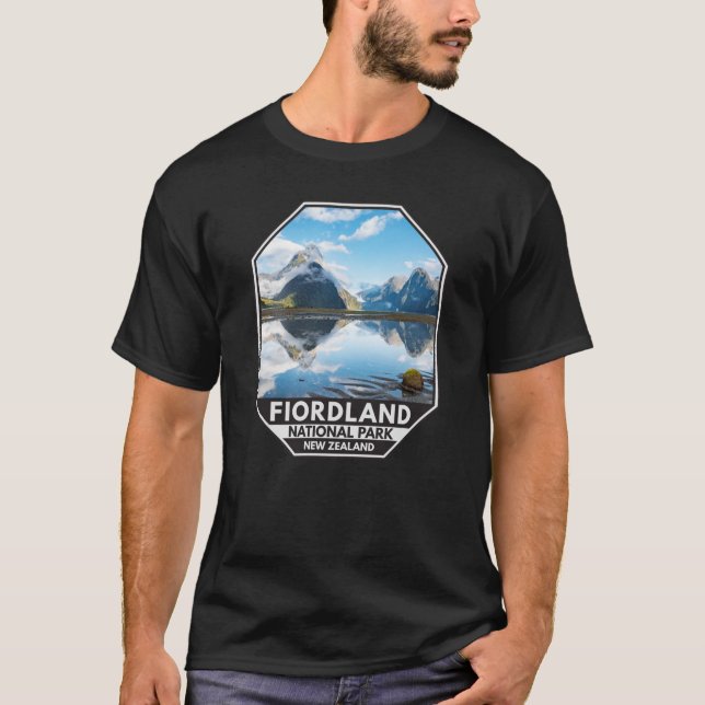Fiordland National Park New Zealand Emblem T Shirt (Framsida)