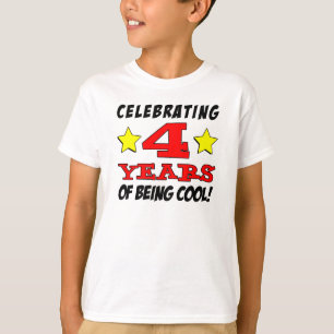 Fira 4 år av att vara kallt t shirt