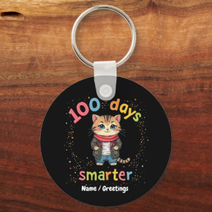 Fira att man är "100 dagar smartare" Anpassningsb Nyckelring