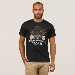 Fira vår Vegasversary med fyrverkerier T Shirt