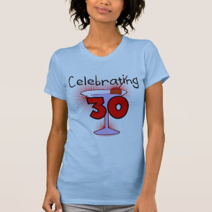 Firande av 30 skjortor och gåvor t-shirt