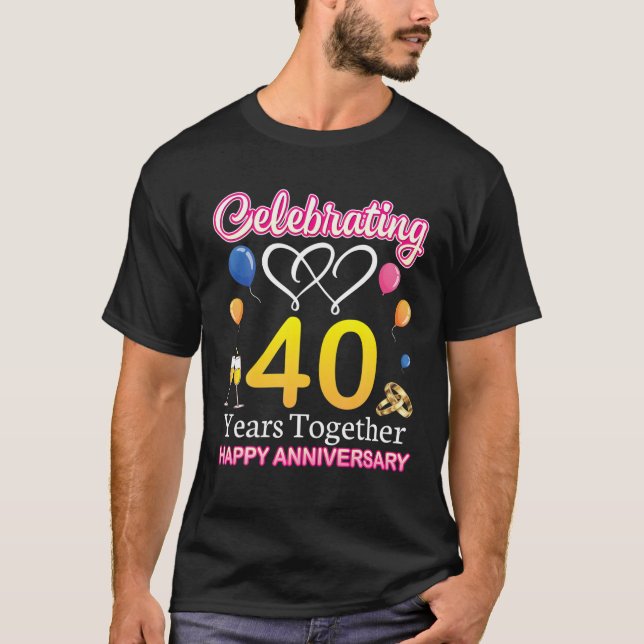 Firande av 40 år tillsammans Lycklig Bröllop Anniv T Shirt (Framsida)