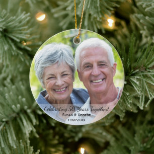 Firande av 50-årsdagen av Bröllop - enkelt foto Julgransprydnad Keramik