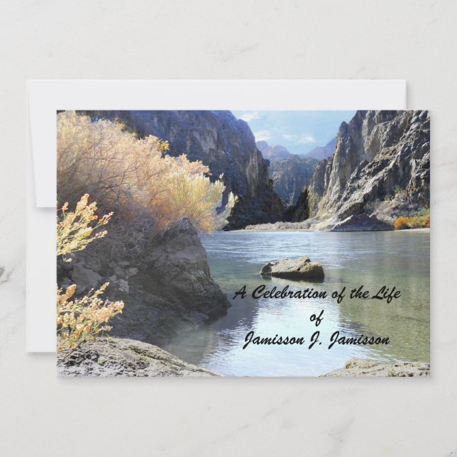 Firande av härligt landskap för livinbjudan inbjudningar (Framsida)