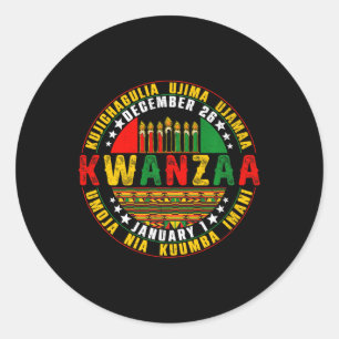 Firande av Kwanzaa Kinara Principles Candles Pan Runt Klistermärke