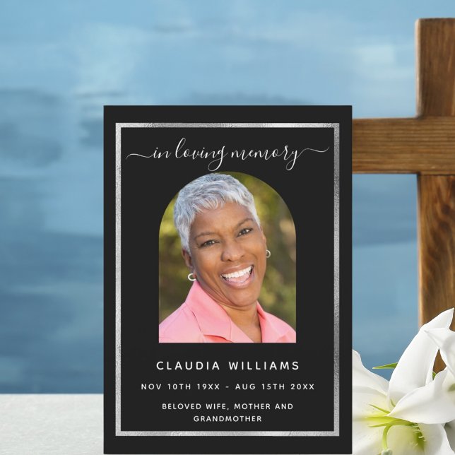 Firande begravningsprogram för svartbåge inbjudningar (Skapare uppladdad)