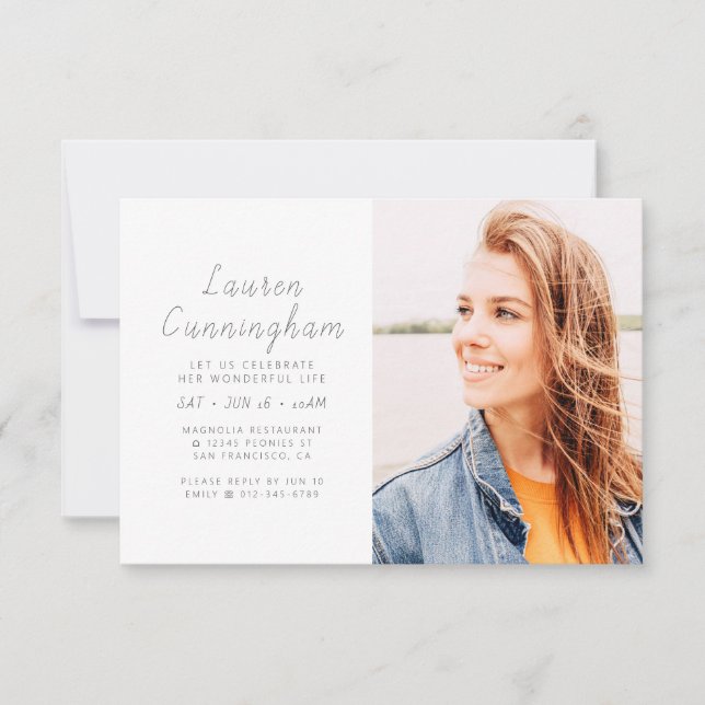 Firande i hennes underbara moderna foto i livet inbjudningar (Framsida)