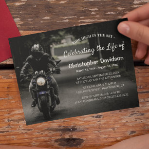 Firande i Life Motorcykel Rider Funeral Inbjudningar
