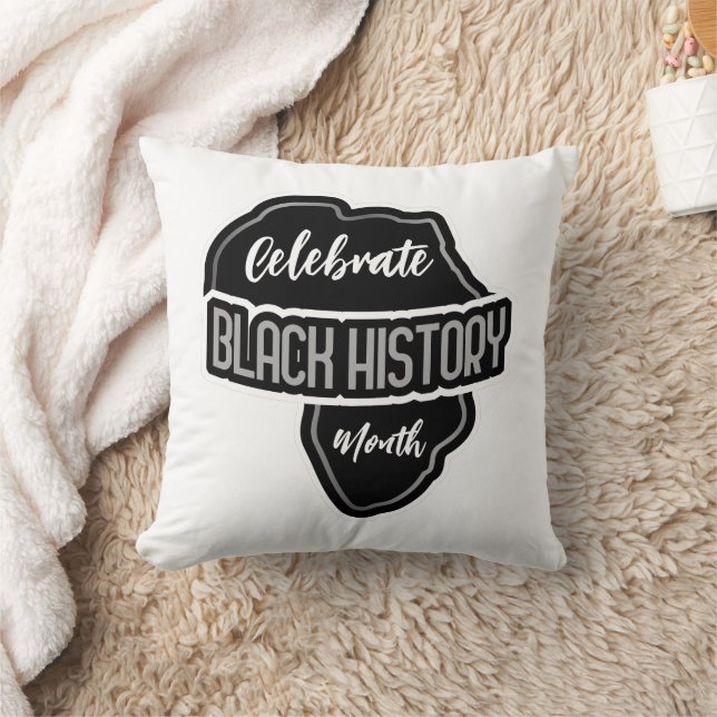 Firar BLACK-historik Månad på vitt Kudde (Filt)