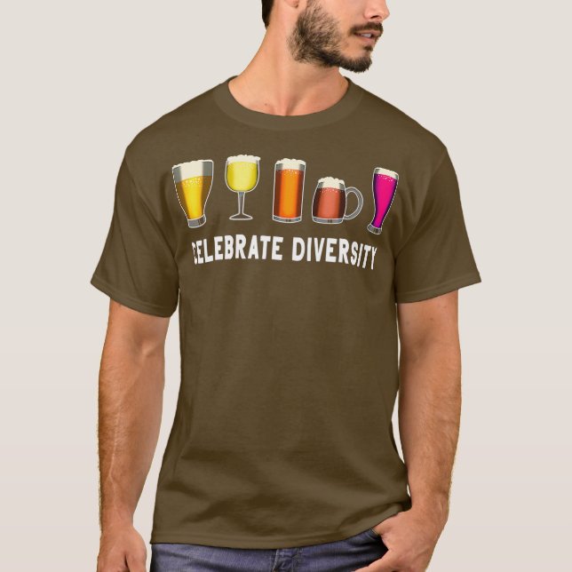 Firar Mångfaldsskal för öldesign T Shirt (Framsida)