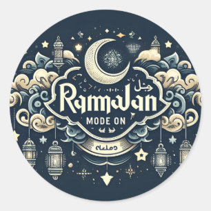 Firar Ramadan med Ramadan ModeOn Runt Klistermärke