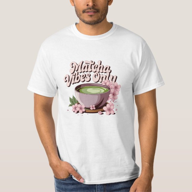 Firar teatekultur med unik Matcha Art T Shirt (Framsida)