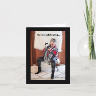 Firar vi det nya eller Överlever det nya året? Kort