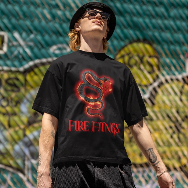 Fire Fangs Snake Manar grahic Tee (Skapare uppladdad)