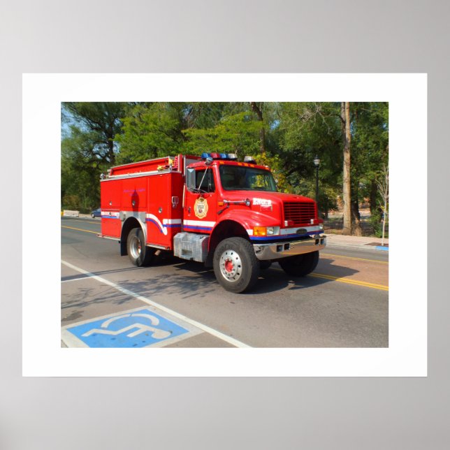 Fire lastbil i Manitou Vår Poster (Framsidan)