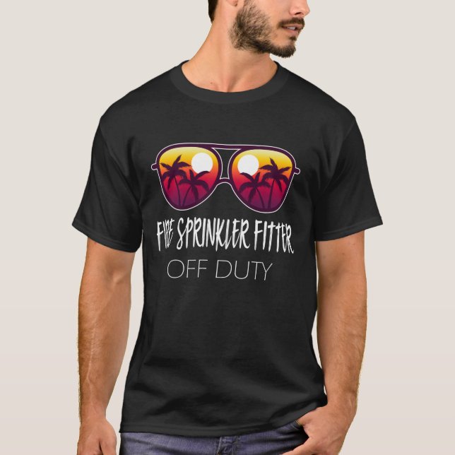 Fire Sprinkler Fitter av tjänst T Shirt (Framsida)