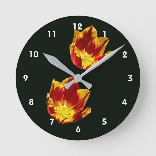 Fire Tulip Flowers Round Clock Rund Klocka (Framsida)