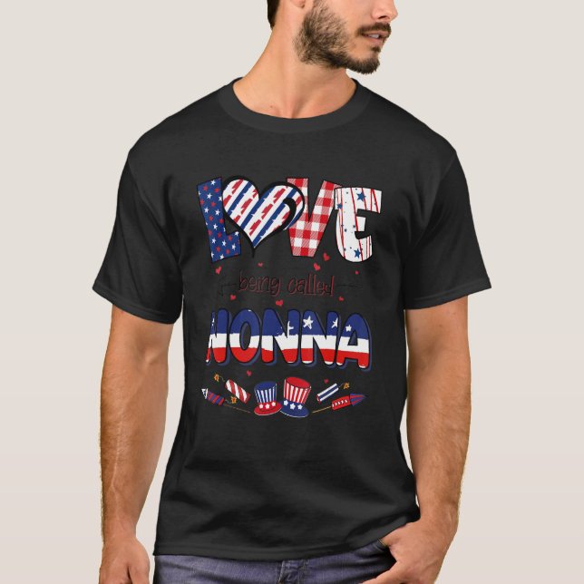 Firecracker American Flagga Proud Kärlek anropas T Shirt (Framsida)